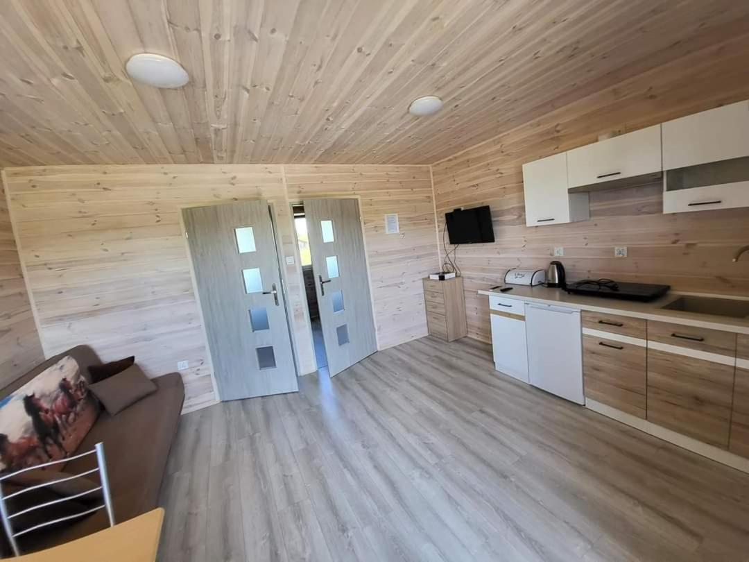 Bajkowe Chatki Rusinowo  Extérieur photo